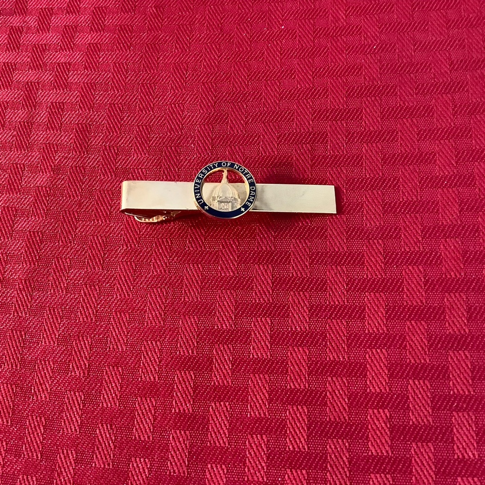 University of Notre Dame tie clip